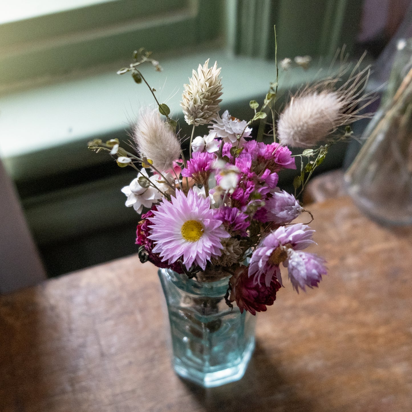 small pink posy close up of flowers 